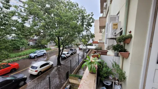 Apartamento com 2 Quartos à venda, 54m² no Santana, Porto Alegre