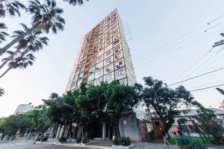 Apartamento com 3 Quartos para alugar, 96m² no Farroupilha, Porto Alegre