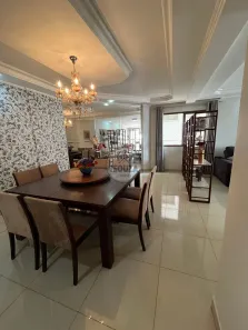 Apartamento com 3 Quartos à venda, 241m² no Setor Bueno, Goiânia