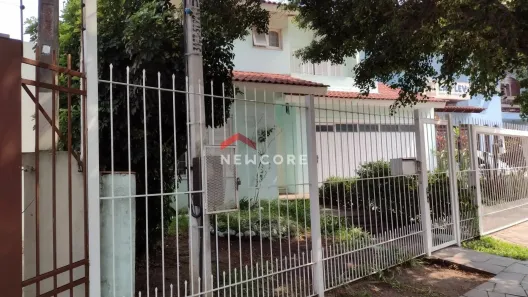 Casa com 3 Quartos à venda, 238m² no Jardim Itu, Porto Alegre