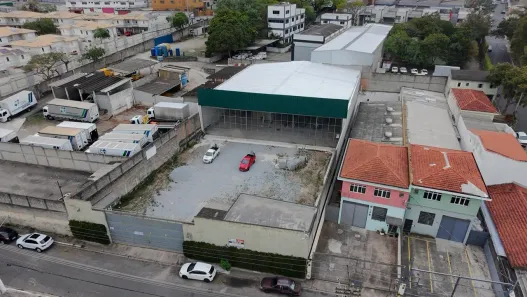 Ponto Comercial com 11 Quartos para alugar, 1800m² no Veleiros, São Paulo