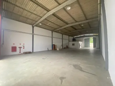 Galpão/Depósito/Armazém para alugar, 380m² no Boa União (Abrantes), Camaçari
