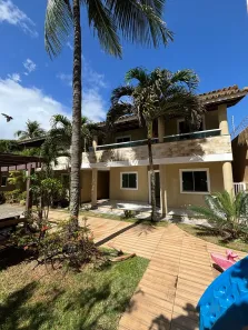 Sobrado com 4 Quartos para alugar, 160m² no Itapuã, Salvador