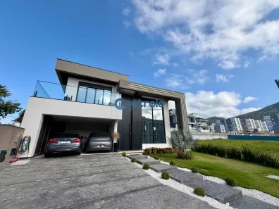 Casa com 4 Quartos à venda, 280m² no Pedra Branca, Palhoça