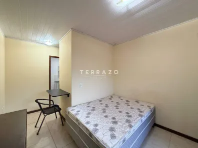 Casa com 1 Quarto para alugar, 30m² no Vale do Paraíso, Teresópolis