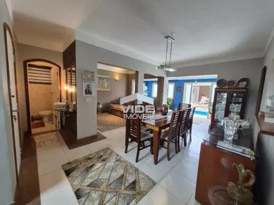 Sobrado com 4 Quartos à venda, 323m² no Jardim Chapadão, Campinas
