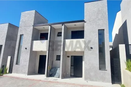 Casa de Condomínio com 2 Quartos para alugar, 82m² no Vila Omízollo, Louveira