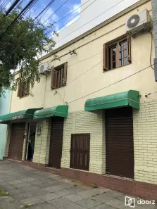Sobrado com 4 Quartos à venda, 210m² no Navegantes, Porto Alegre
