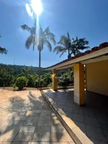 Fazenda/Sítio com 2 Quartos à venda, 358m² no Centro, Itatiba