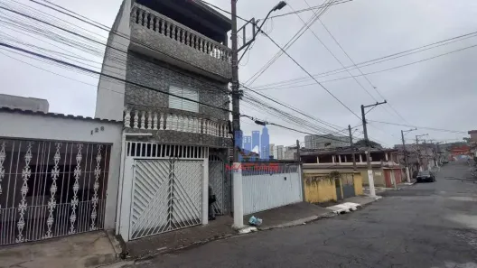 Sobrado com 5 Quartos à venda, 350m² no Vila Tolstoi, São Paulo