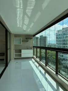 Apartamento com 3 Quartos para alugar, 129m² no Alphaville I, Salvador