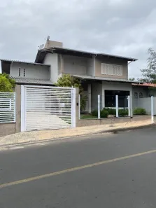 Sobrado com 4 Quartos à venda, 230m² no Centro, Içara