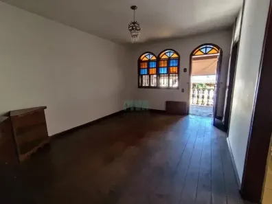 Casa com 4 Quartos à venda, 200m² no Caiçara-Adelaide, Belo Horizonte