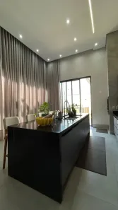 Casa de Condomínio com 3 Quartos à venda, 205m² no Passagem da Conceição, Várzea Grande