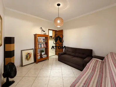 Casa com 2 Quartos à venda, 75m² no Jardim Marieta, Taubaté