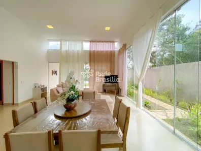 Casa de Condomínio com 3 Quartos à venda, 200m² no Setor Habitacional Jardim Botânico, Brasília