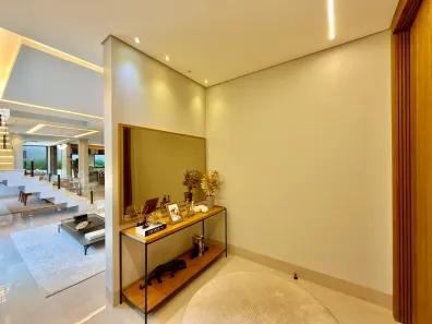 Sobrado com 5 Quartos à venda, 400m² no Jardins Valência, Goiânia
