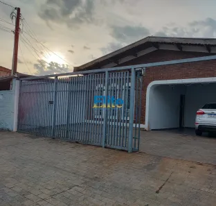 Casa com 3 Quartos à venda, 220m² no Jardim Campos Elíseos, Campinas
