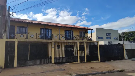 Galpão/Depósito/Armazém à venda, 445m² no Parque Residencial Joaquim Toledo Piza, Londrina