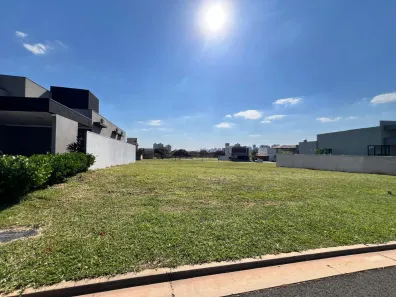 Lote/Terreno à venda, 451m² no Alphaville, Bauru