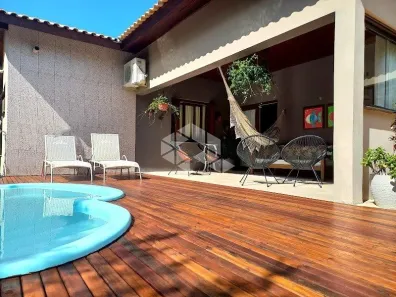 Casa de Condomínio com 3 Quartos à venda, 340m² no Tarumã, Viamão