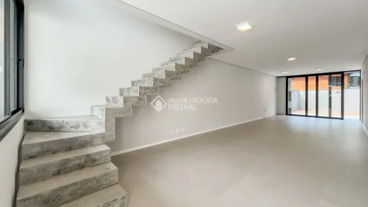 Casa com 3 Quartos à venda, 145m² no Lagoa da Conceição, Florianópolis