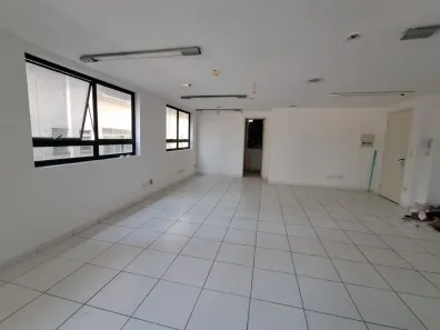 Sala Comercial para alugar, 55m² no Cerqueira César, São Paulo