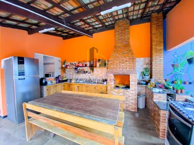 Casa com 4 Quartos à venda, 224m² no Nacional, Contagem