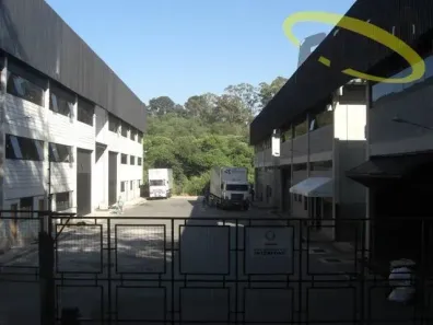 Galpão/Depósito/Armazém para alugar, 900m² no Jardim da Glória, Cotia