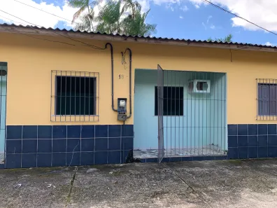 Casa com 2 Quartos para alugar, 50m² no Mangueirão, Belém