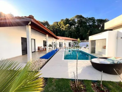 Fazenda/Sítio com 3 Quartos para venda ou aluguel, 395m² no Jardim Estância Brasil, Atibaia