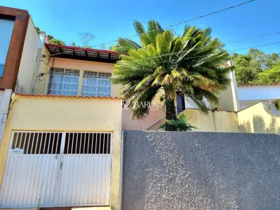Casa com 2 Quartos à venda, 89m² no Jardim do Sol, Juiz de Fora