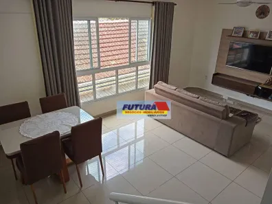 Sobrado com 3 Quartos à venda, 118m² no Vila São Jorge, São Vicente