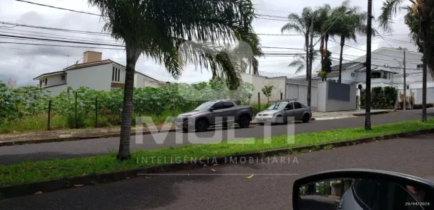 Lote/Terreno com 1 Quarto à venda, 360m² no Vigilato Pereira, Uberlândia