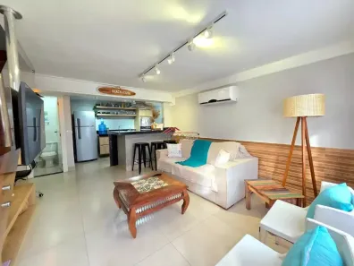 Casa de Condomínio com 2 Quartos para alugar, 65m² no Manguinhos, Armação dos Búzios