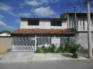 Casa com 3 Quartos à venda, 180m² no Conjunto Habitacional Júlio de Mesquita Filho, Sorocaba