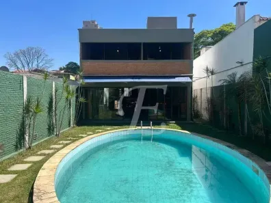 Casa com 3 Quartos para alugar, 266m² no Jardim Franca, São Paulo