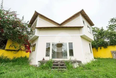 Casa de Condomínio com 3 Quartos à venda, 126m² no Badu, Niterói