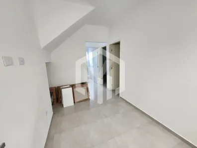 Casa de Condomínio com 2 Quartos para alugar, 62m² no Solemar, Praia Grande