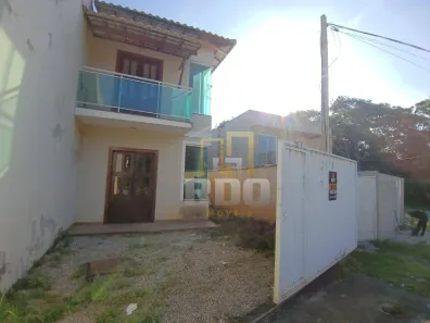 Casa com 2 Quartos à venda, 80m² no Maria Turri, Rio das Ostras