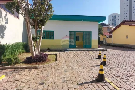 Imóvel Comercial para alugar, 175m² no Vila Sofia, São Paulo