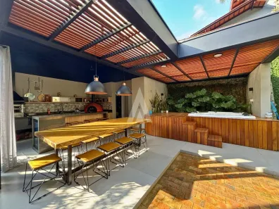 Casa com 3 Quartos à venda, 280m² no Boa Vista, Joinville