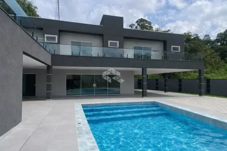 Fazenda/Sítio com 4 Quartos à venda, 370m² no Olho D'Água, Mairiporã