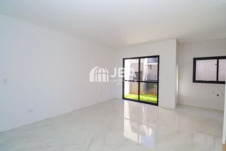 Sobrado com 3 Quartos à venda, 137m² no Boqueirão, Curitiba