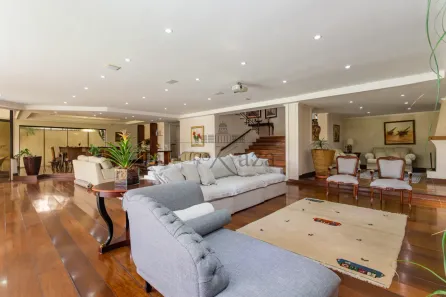 Sobrado com 4 Quartos à venda, 709m² no Jardim Cordeiro, São Paulo