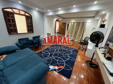 Sobrado com 3 Quartos à venda, 182m² no Jardim Três Marias, São Paulo