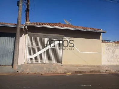 Casa com 3 Quartos para alugar, 120m² no Vila Costa do Sol, São Carlos