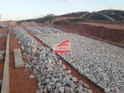 Lote/Terreno à venda, 300m² no Vila dos Coqueiros, Sabará