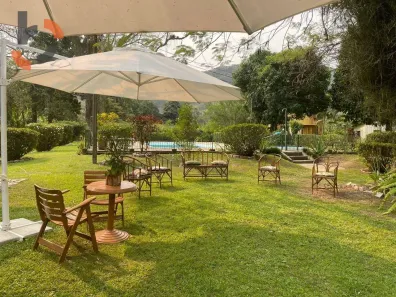 Fazenda/Sítio com 10 Quartos para venda ou aluguel, 400m² no Imbau, Silva Jardim