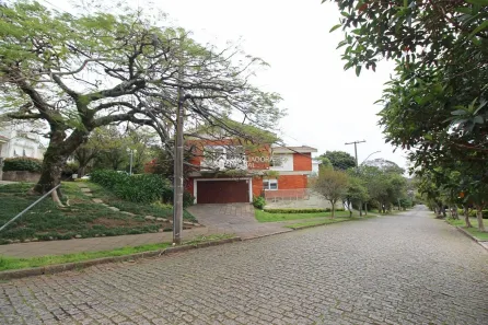 Casa com 5 Quartos à venda, 387m² no Três Figueiras, Porto Alegre